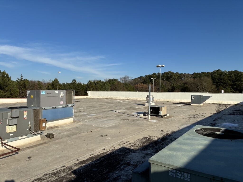 Roof repair of grocery store