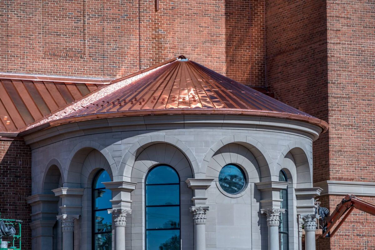 holy name of jesus cathedral